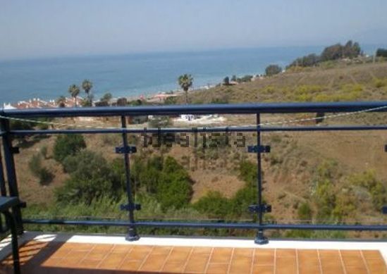 Alquiler de piso en Calle Paraiso del Sol, 12