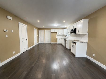 For Lease - 18 Huff Avenue, Brantford, Ontario - Photo 5