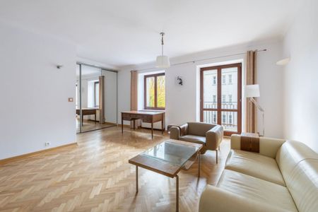 Mokotów, 112,57m2, 4 pokoje w kamienicy, balkon 112.57 m² - Zdjęcie 2