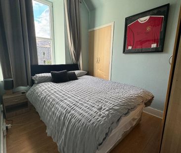 1 bedroom flat to rent - Photo 6