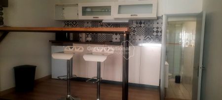 AVIGNON INTRA MUROS, Studio Meublé., - Photo 3