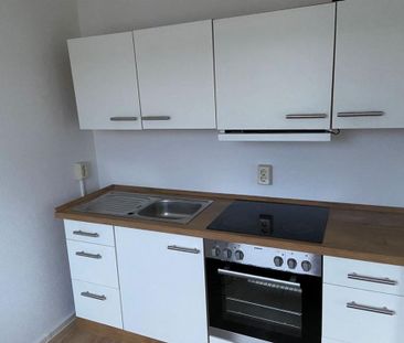 3-Zimmer-Wohnung mit Balkon in Zschopau – hell gemütlich sparsam - Foto 1