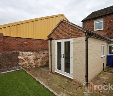 Congleton Road, Talke, Staffordshire, ST7 - Photo 2