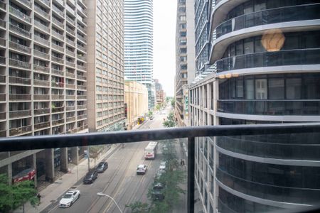 For Lease - 21 Carlton Street Unit# 605, Toronto, Ontario - Photo 3