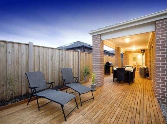 12 Marlin Crescent, Point Cook VIC 3030 - Photo 1