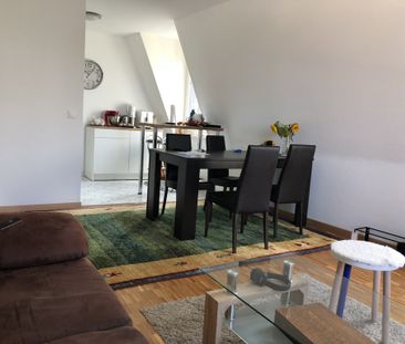 Appartement de 2 pièces sous les combles dans le quartier de Tivoli - Foto 1