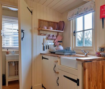 Walltree House - Photo 6