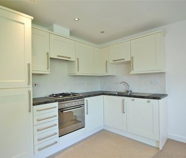 Devereaux Crescent, Ebley, Stroud, Gloucestershire, GL5 - Photo 1