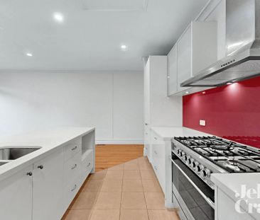 5 Scott Street, Kew VIC 3101 - House For Rent | Domain - Photo 3