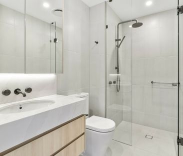 Living At The Griffin - Photo 1