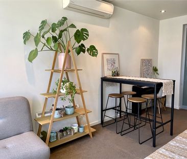 1306/68 La Trobe Street - Photo 2