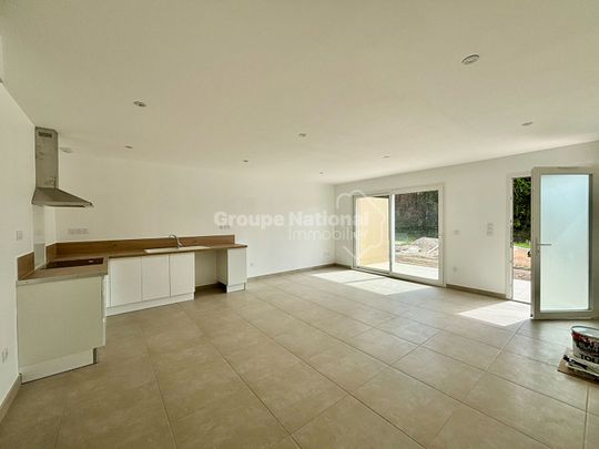 Maison neuve 3 pièces 72.89 m2, à Maillane, - Photo 1