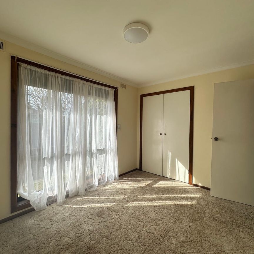 1/49 Rayner Street, Altona, Vic 3018 - Photo 1