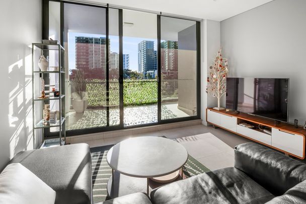 Fully Furnished I Modern Two-Bedroom I Parkside Home - Photo 1