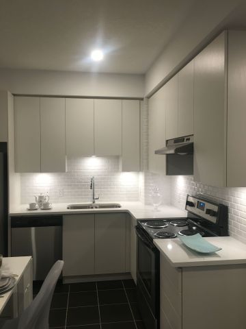 For Lease - 2490 Old Bronte Road Unit# 402, Oakville, Ontario - Photo 3