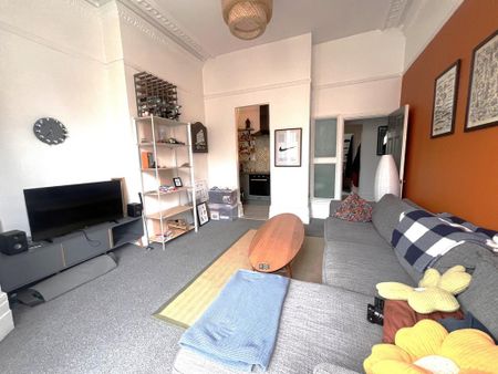2 bedroom flat to rent - Photo 4