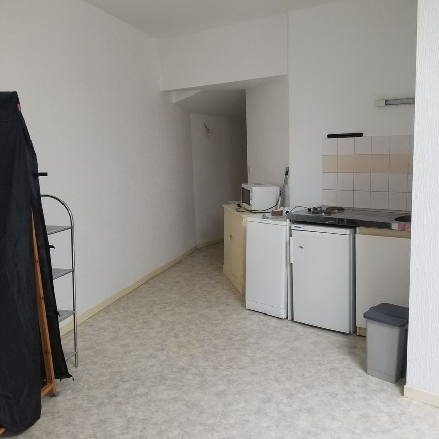 Location Appartement 1 pièce 30m² LIMOGES 87000 - Photo 1
