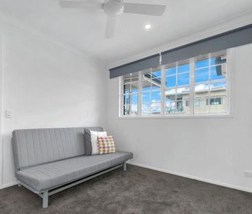 * Lease signed, awaiting for payment. 3 BEDROOM TOWNHOUSE FOR LEASE... - Photo 4