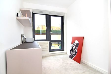 London Road, Twickenham, Twickenham, TW1 - Photo 4