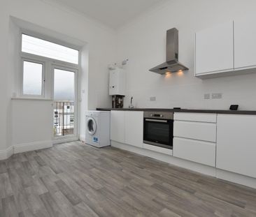 Hill Park Crescent, Plymouth, Devon, PL4 - Photo 2