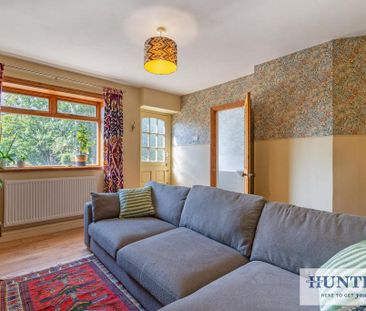 4 bedroom character property to rent - Photo 6