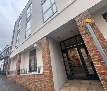 1b Sydenham Road , Guildford, GU1 - Photo 5