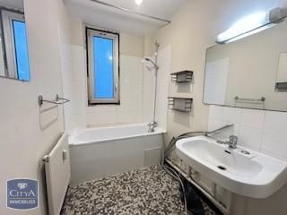 Location Appartement 3 pièces 74m² SEYSSINET PARISET 38170 - Photo 4