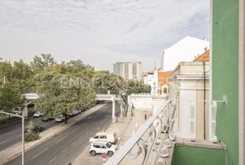 Apartamento T4 em Lisboa