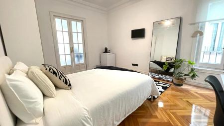 Room in a shared 7-bedroom apartment for rent in Casa de Campo, professionals and students only - Photo 4