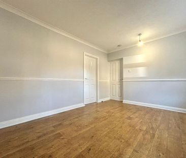 Meadowlea Close, Harmondsworth, West Drayton, UB7 - Photo 1