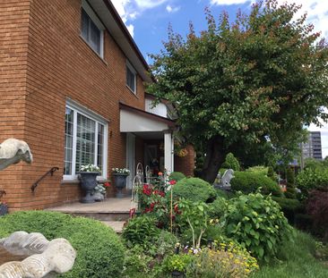 For Lease - 36 Caverley Drive, Toronto, Ontario - Photo 4