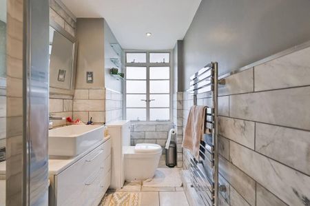 3 bedroom flat to rent - Photo 5