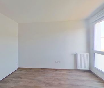Location Appartement 3 pièces 62m² FROUZINS 31270 - Photo 1