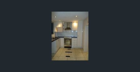 Easy-Care Townhouse Living with Private Courtyard - Gordon Park - Photo 4