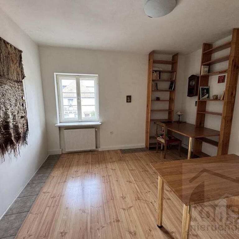 Do wynajęcia piętro domu z tarasem i ogrodem - Zdjęcie 1