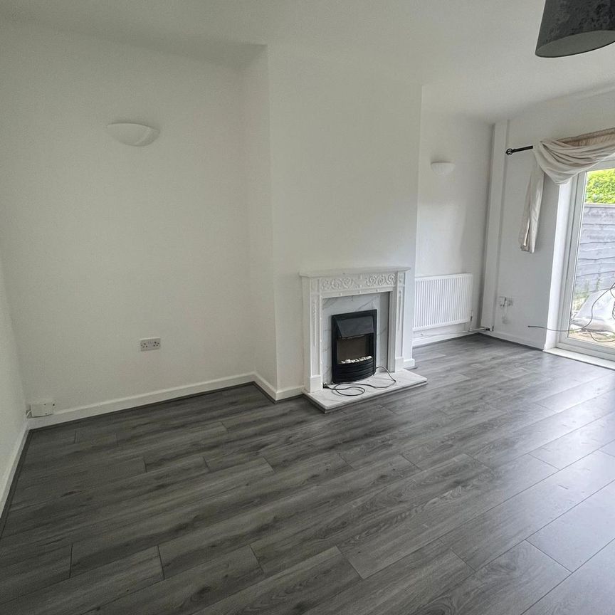 Stand Lane, Radcliffe - Photo 1