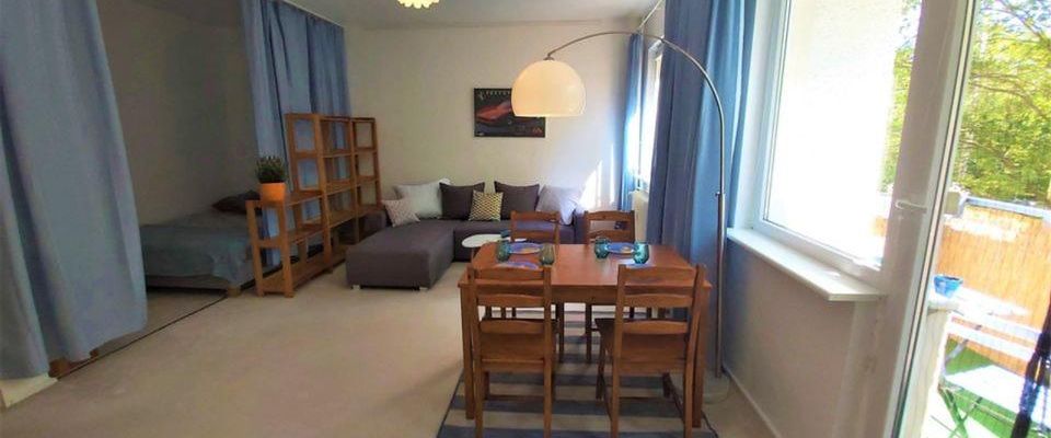Helle Sonnige & Sanierte Wohnung mit Süd-Balkon in Steglitz - Photo 1