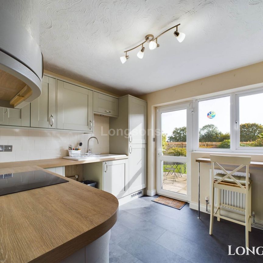 Sutton Road, Swaffham - Photo 1