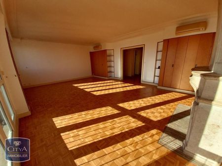 Location Appartement 6 pièces 163m² LE MANS 72000 - Photo 2