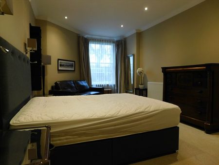 Bruntsfield Crescent, Edinburgh, EH10 4EZ - Photo 4