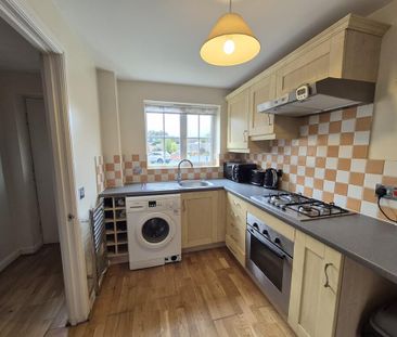 3 bedroom semi-detached house to rent - Photo 3