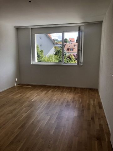 Modern 3.5-room apartment near the train station - Photo 4
