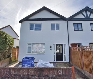 3 bedroom semi-detached house to rent - Photo 4