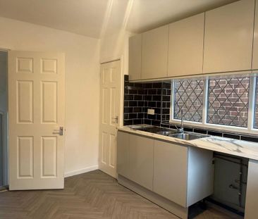 3 bedroom detached house to rent - Photo 5