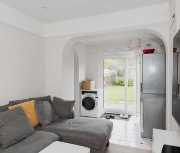 Kingshill Avenue, Worcester Park - Photo 4