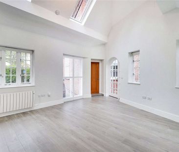 A lovely two bedroom semi-detached cottage located down a sought af... - Photo 3