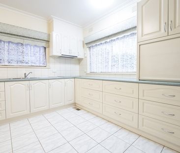 Well Presented 3 Bedroom Home - Photo 5
