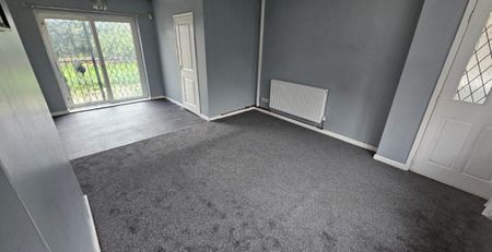 Glendale Close, Bradford, BD6 2LR - Photo 2