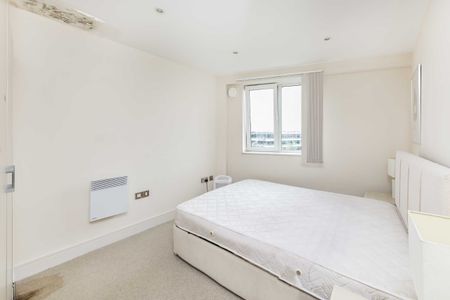 Chiswick High Road, Chiswick, W4, London - Photo 3