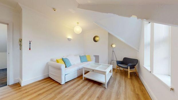 3 bedroom apartment to rent - Photo 1